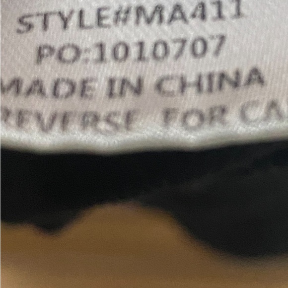 pink lily, oversized, black sweater, balloon sleeves, NWOT size small - Picture 6 of 9